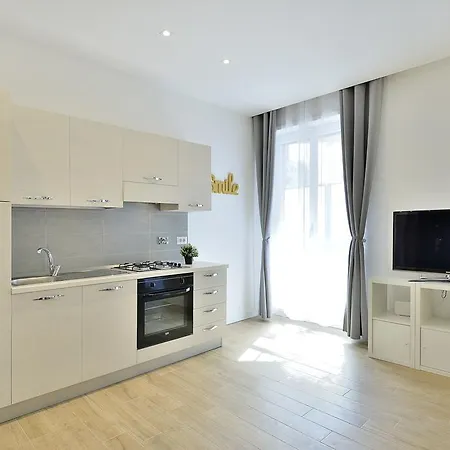 New Romantic Trastevere Apartment Exterior photo